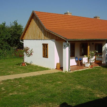 Villa Martonvendeghaz 1 Gelse Exterior foto
